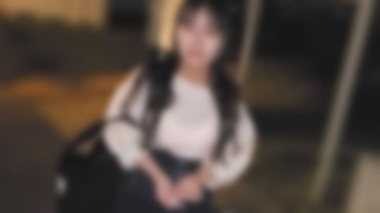 巨乳舞蹈部。住宿特濃中出。這制服妹子實際上…